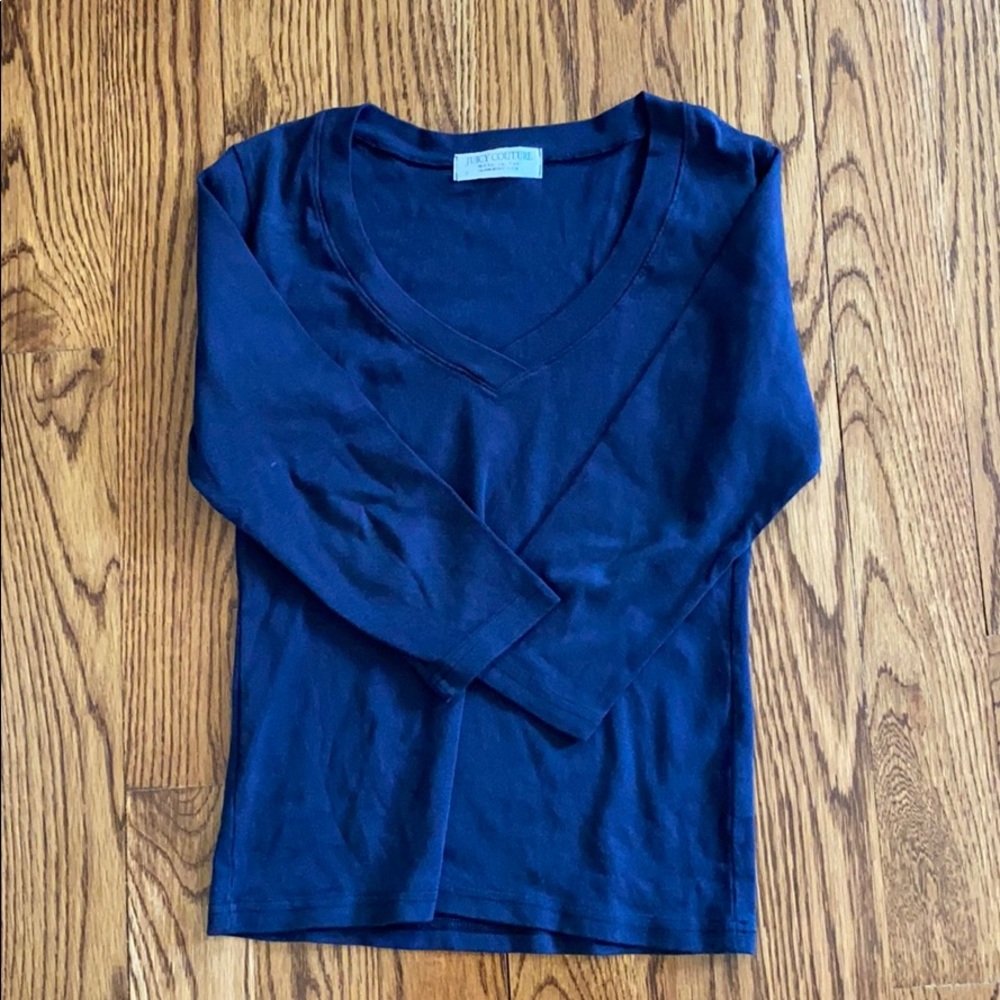 Juicy Couture Navy LS vneck top
